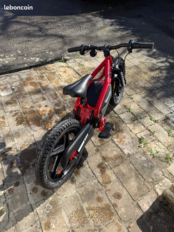 Moto Draisienne électrique DUCATI CORSE 16" - TBE (image 8)