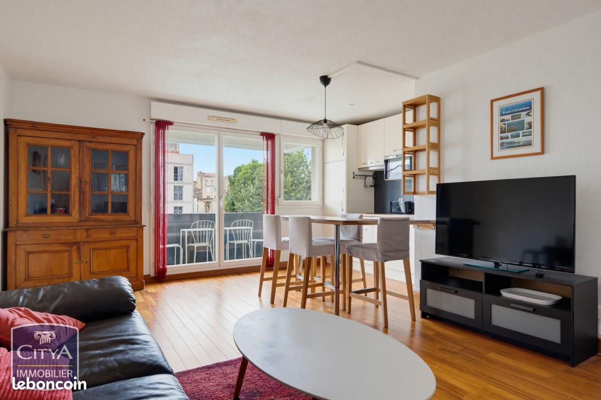 Appartement 3 pièces 53 m² · à Bordeaux · 53 m² · 266 000 €