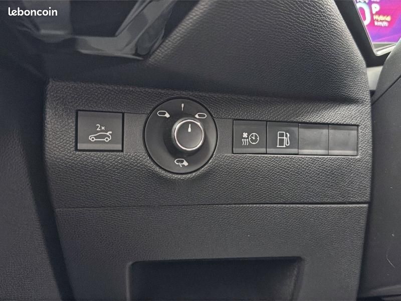 Ds DS 7 E-TENSE 225ch Performance Line (image 13)