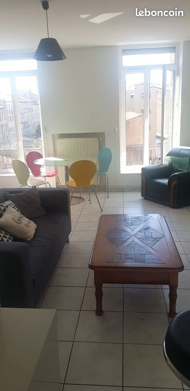 Appartement 2 pièces 65 m² · à Saint-Étienne · 65 m² · 540 €