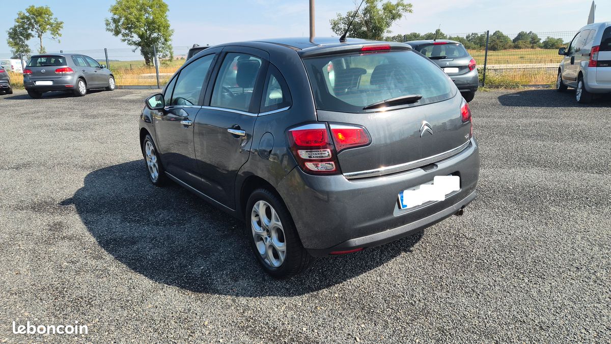 Citroen C3 1.6 HDi 90 Exclusive GARANTIE NATIONALE DE 6 MOIS (image 2)