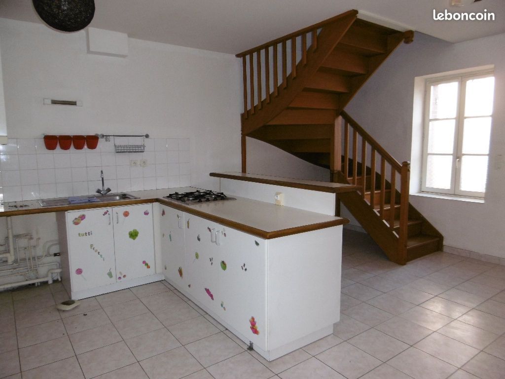 Appartement 3 pièces 49 m² · à Sully-sur-Loire · 49 m² · 460 €/mois