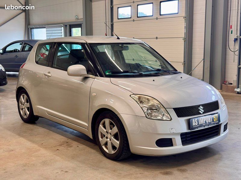 Suzuki Swift 1.3i 92CH - 6CV - Essence - 5 Portes - Garantie (image 4)