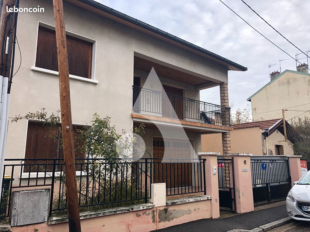 Maison 6 pièces 145 m² · à Lyon · 145 m² · 399 000 €
