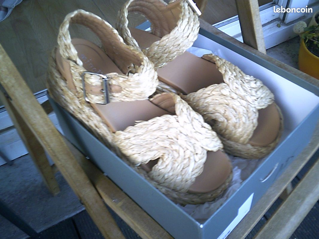 Sandales compensées en cuir Minelli (image 4)