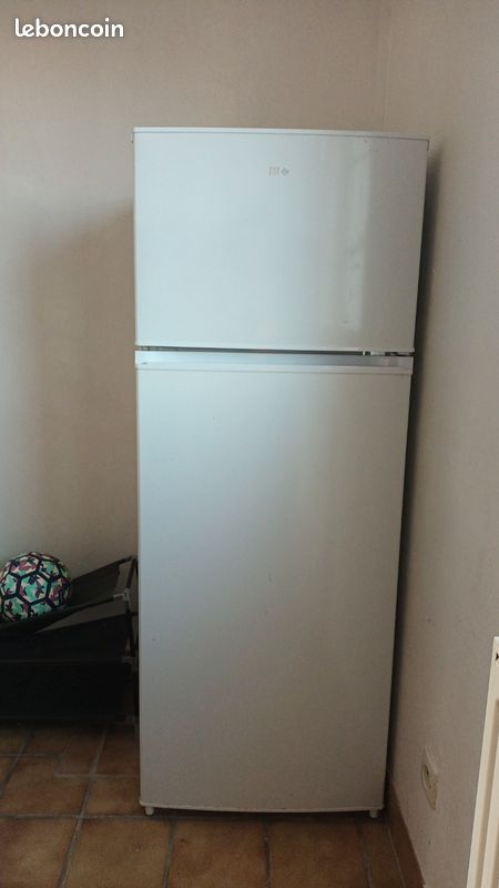 Frigo congélateur (image 1)