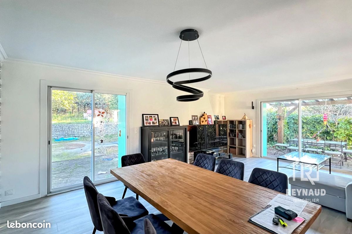 Maison 7 pièces 161 m² · à Clermont-l'Hérault · 161 m² · 465 000 €