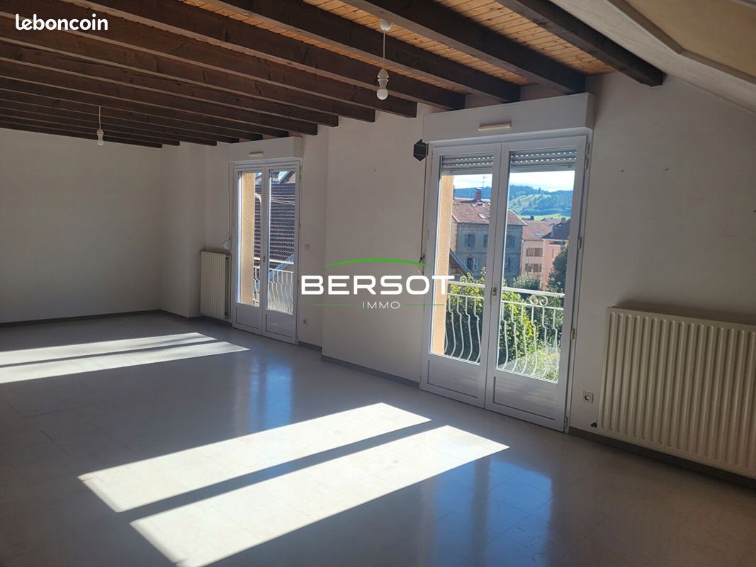 Appartement 5 pièces 100 m² · à Morteau · 100 m² · 1 130 €/mois