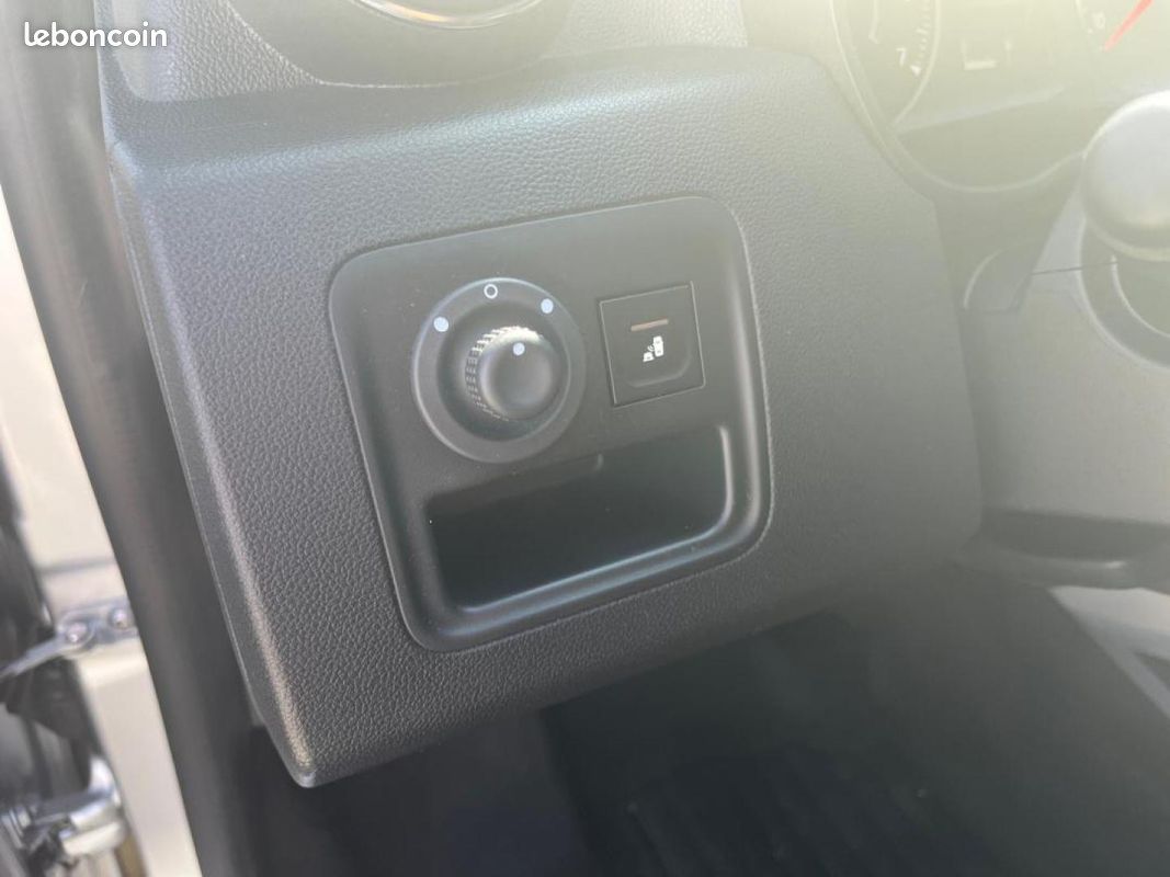 Dacia Duster 1.5 Blue dCi 115ch Prestige 4x2 (image 20)