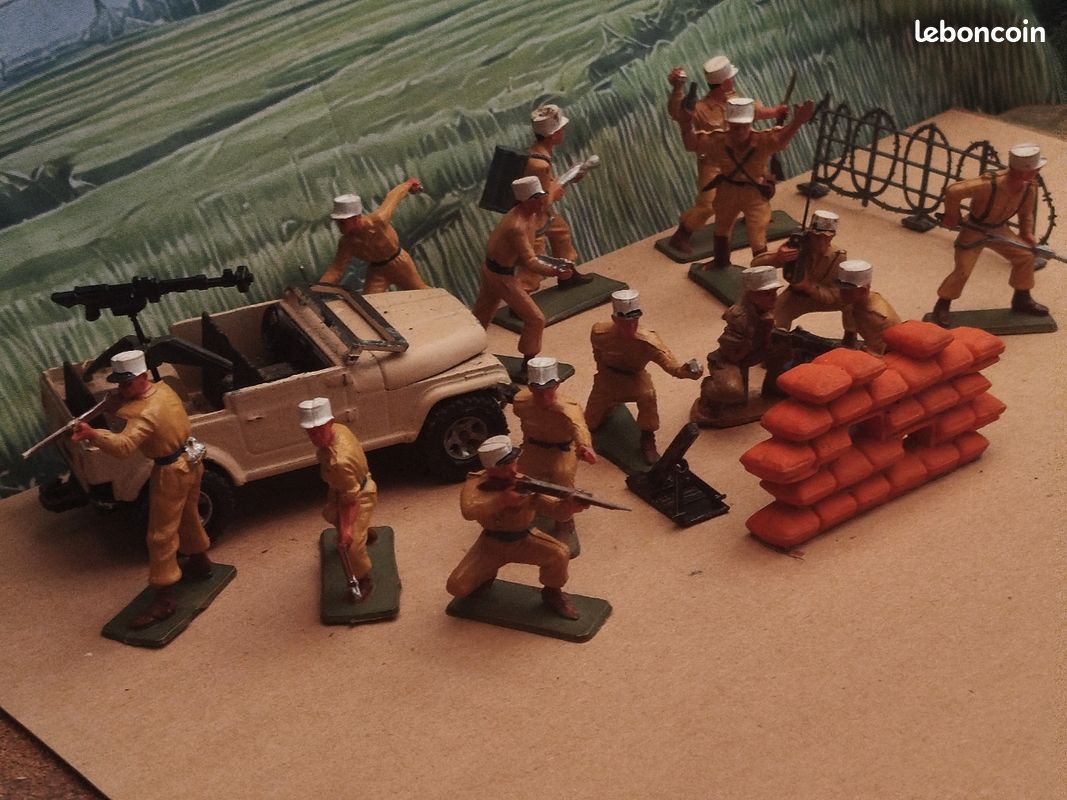 Diorama Starlux légion étrangère série luxe couleur sable (image 3)