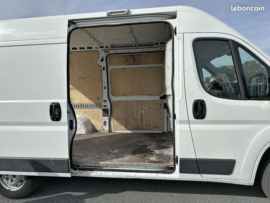 Citroën Jumper L2H2 BlueHDi 110ch CLUB Rampe de chargement (image 9)