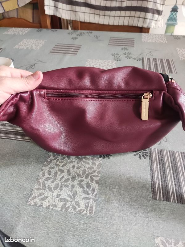Sac banane bordeaux (image 2)