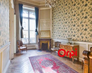 Appartement 1 030 000 € - 208 m²