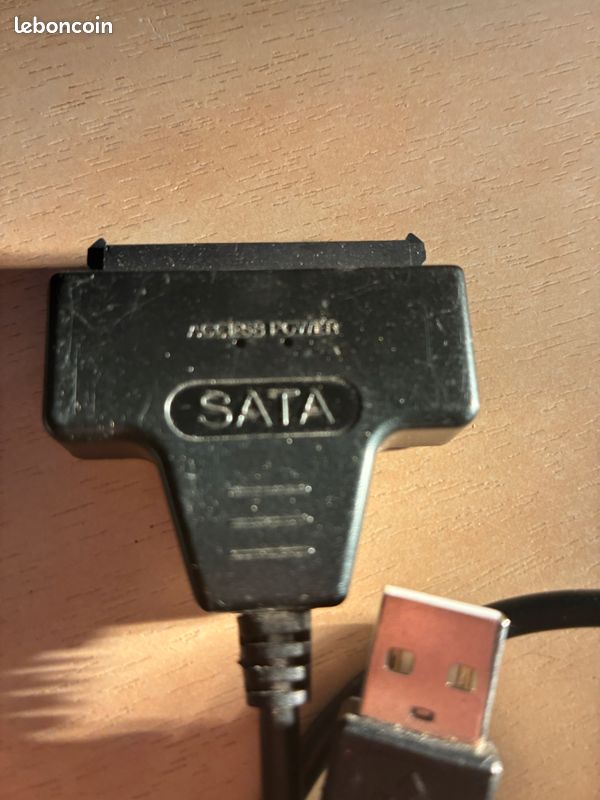 Cable disque dur interne sata (image 1)