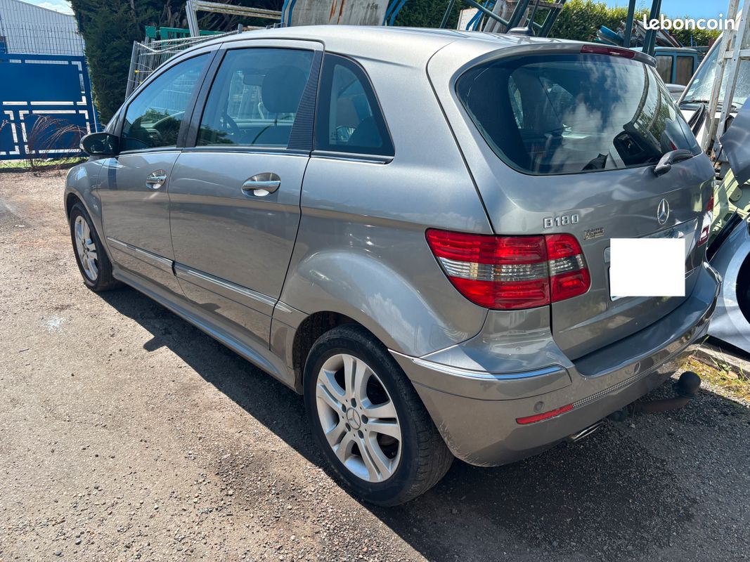 MERCEDES-BENZ Classe B (W245) 180 CDi 2.0 CDI 16V 109 cv embrayage HS (image 2)