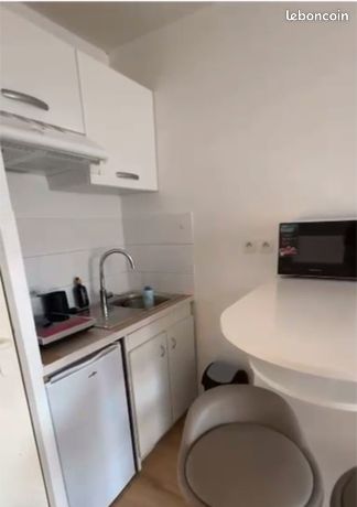 Studio centre ville proche place Bichon, CHU, INSPE ... — 3