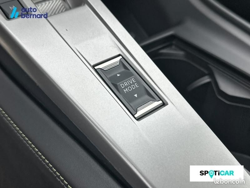 Peugeot 308 1.2 Hybrid 145ch GT e-DCS6 (image 19)