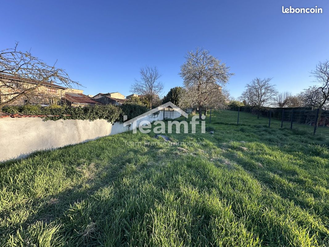 Maison 7 pièces 165 m² · à Beauregard-l'Évêque · 165 m² · 249 000 €