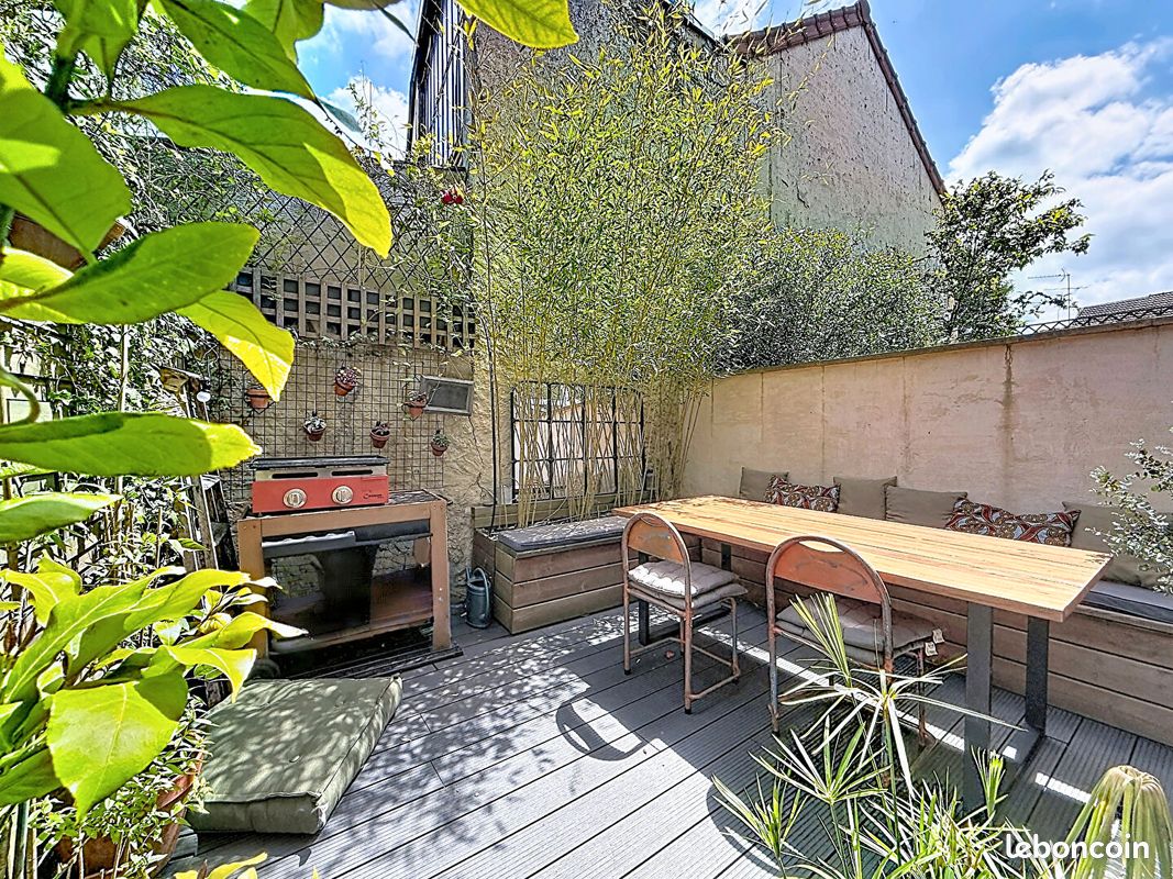 Maison 5 pièces 86 m² · à Neauphle-le-Château · 86 m² · 329 000 €