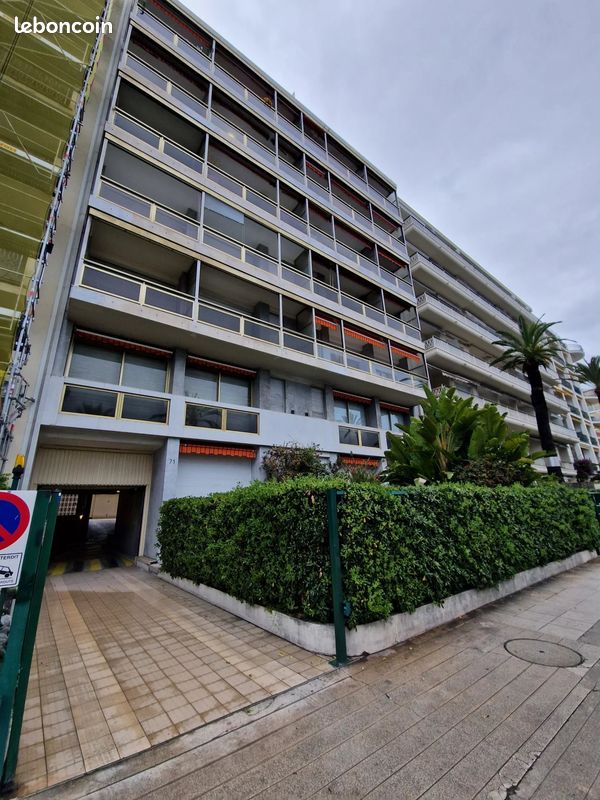 Parking 11 m² · à Nice · 11 m² · 165 €