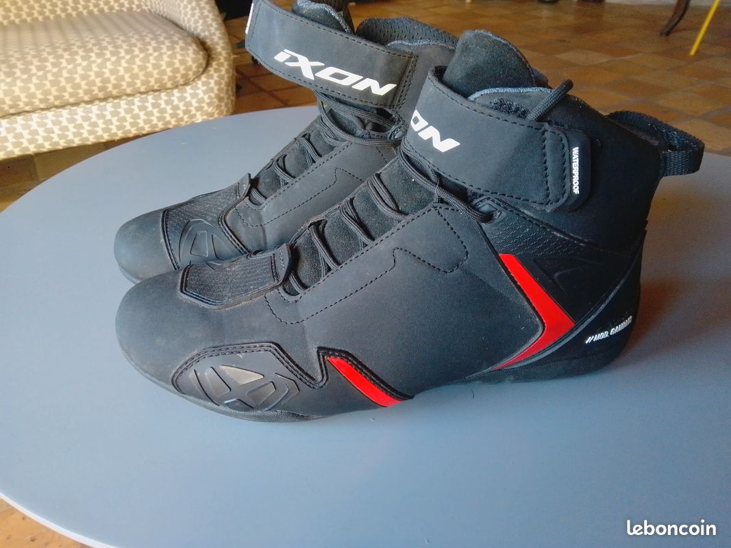 Chaussures moto Ixon Gambler Équipement moto