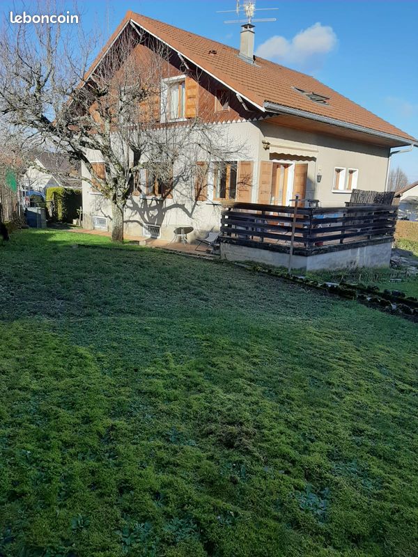 Appartement 3 pièces 76 m² · à La Roche-sur-Foron · 76 m² · 1 400 €