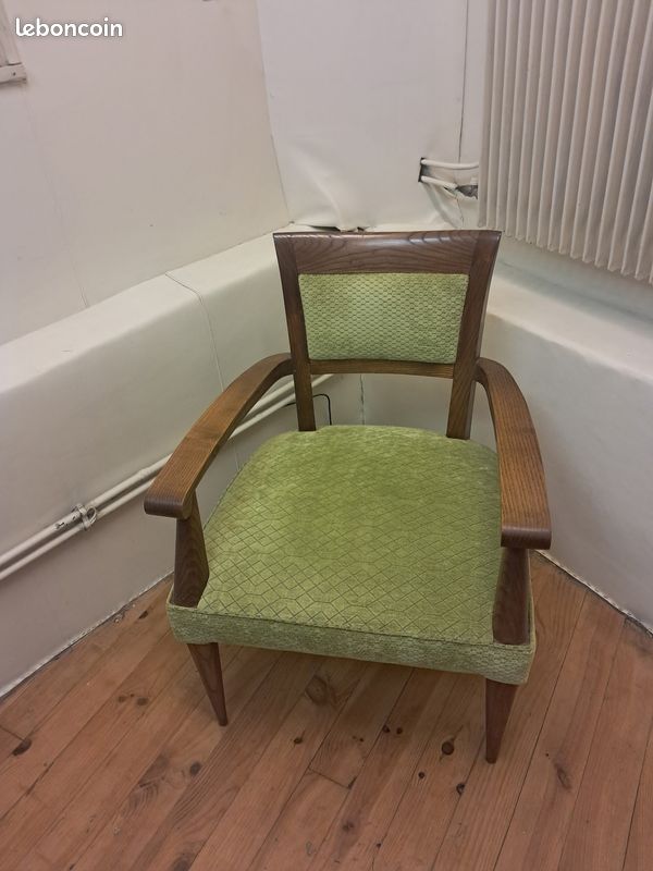 Fauteuil contemporain (image 1)