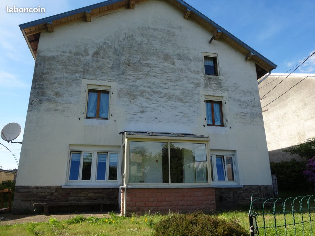 Maison 6 pièces 115 m² · à Fougerolles-Saint-Valbert · 115 m² · 90 000 €