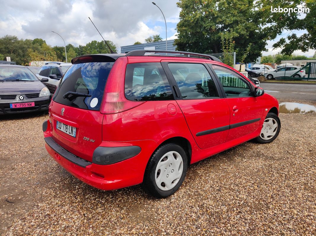 Peugeot 206 SW 1.4 Hdi 70 ch X line * 100mkm (image 4)