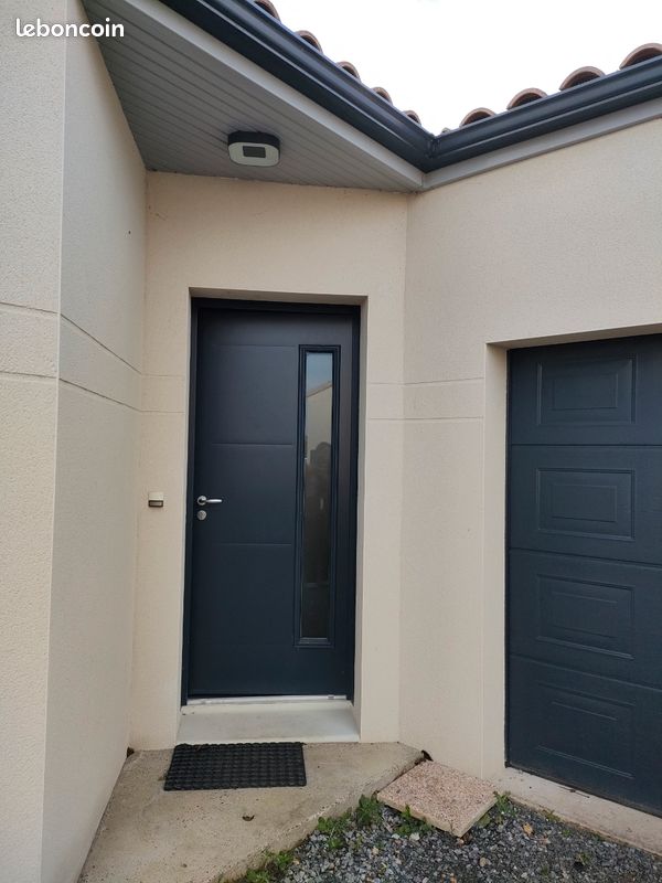 Maison 4 pièces 95 m² · à Benet · 95 m² · 990 €