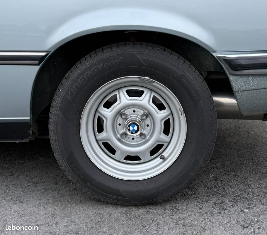 BMW Série 3 e21 323i coupe 143 ch - ENTRETIEN COMPLET - PONT AUTO BLOQUANT - BOITE 5 - SILENCIEUX SUPERSPRINT (image 11)