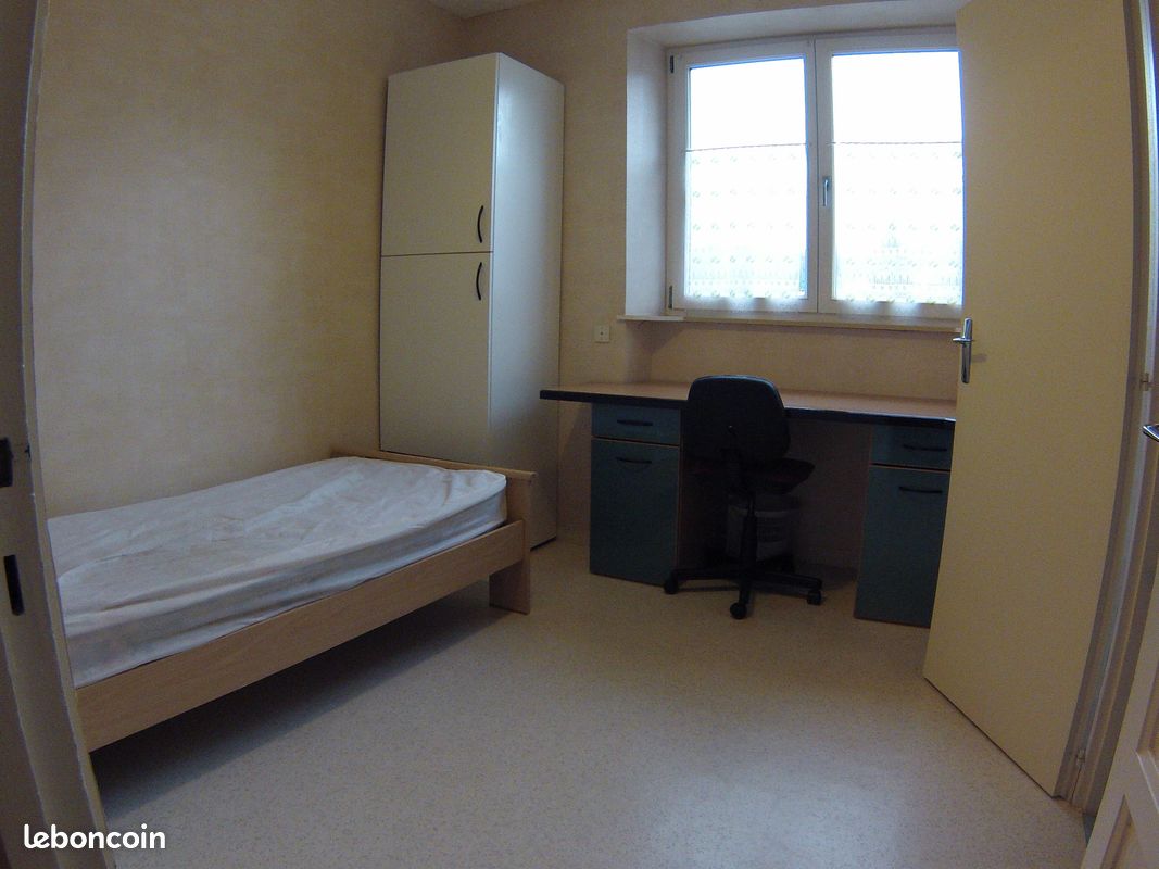 Appartement 1 pièce 18 m² · à Saint-Dié-des-Vosges · 18 m² · 310 €