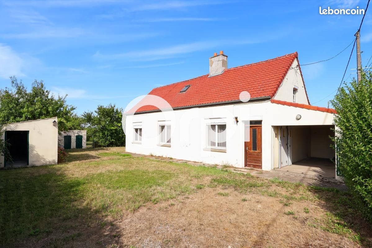 Maison 3 pièces 136 m² · à Saint-Folquin · 136 m² · 138 500 €
