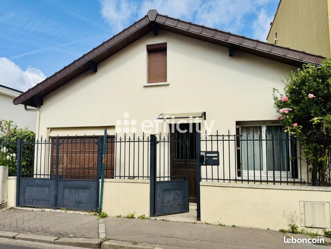 Maison 6 pièces 109 m² · à Colombes · 109 m² · 365 000 €