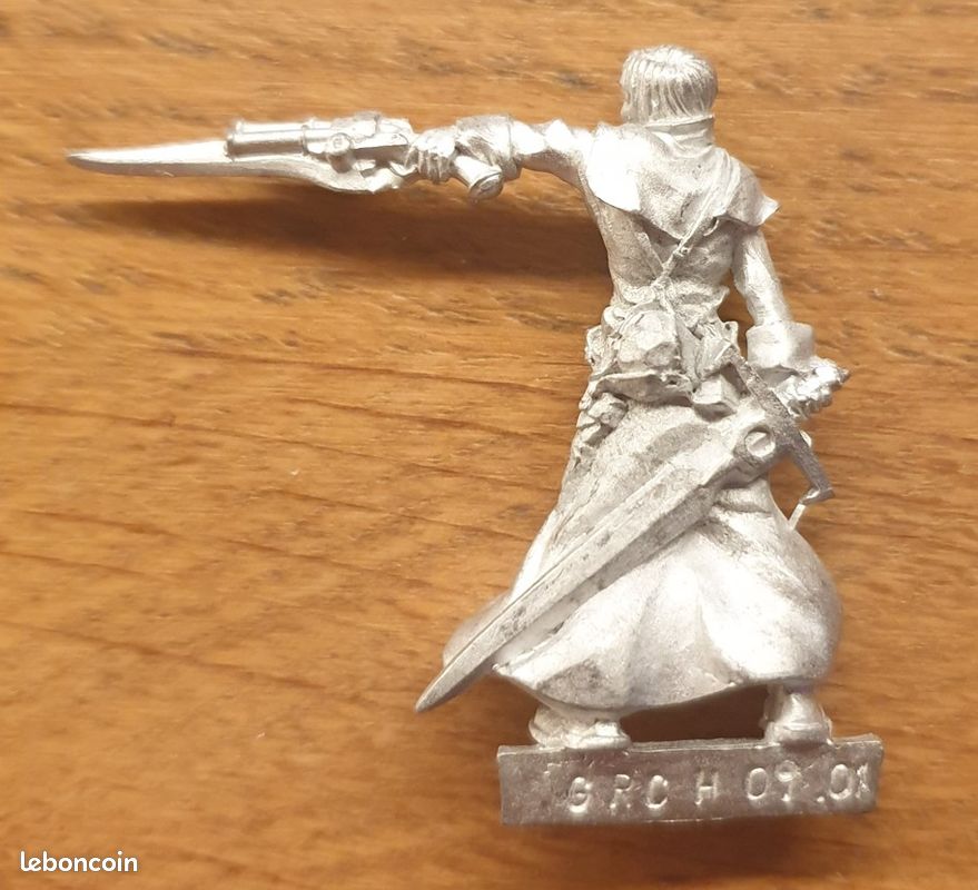 Figurines Rackham Confrontation - Licorne Et Émissaire De La Lumière - OOP