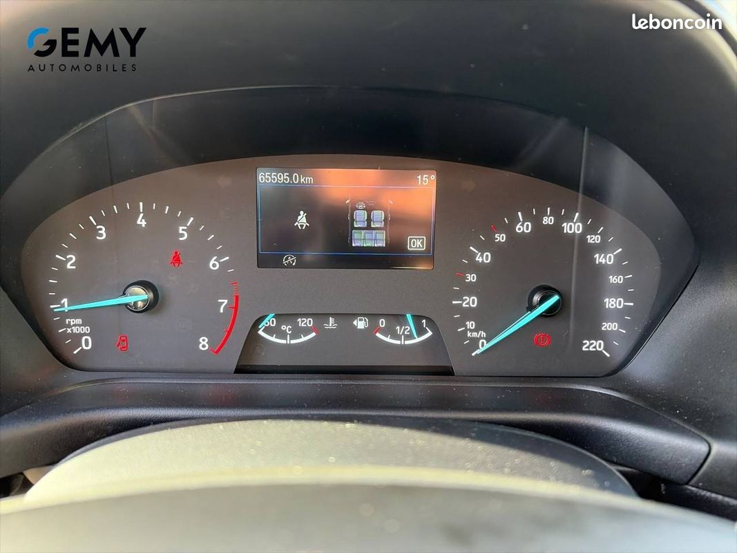 FORD Fiesta 1.0 Flexifuel 95 ch S&S BVM6 Titanium Business (image 12)