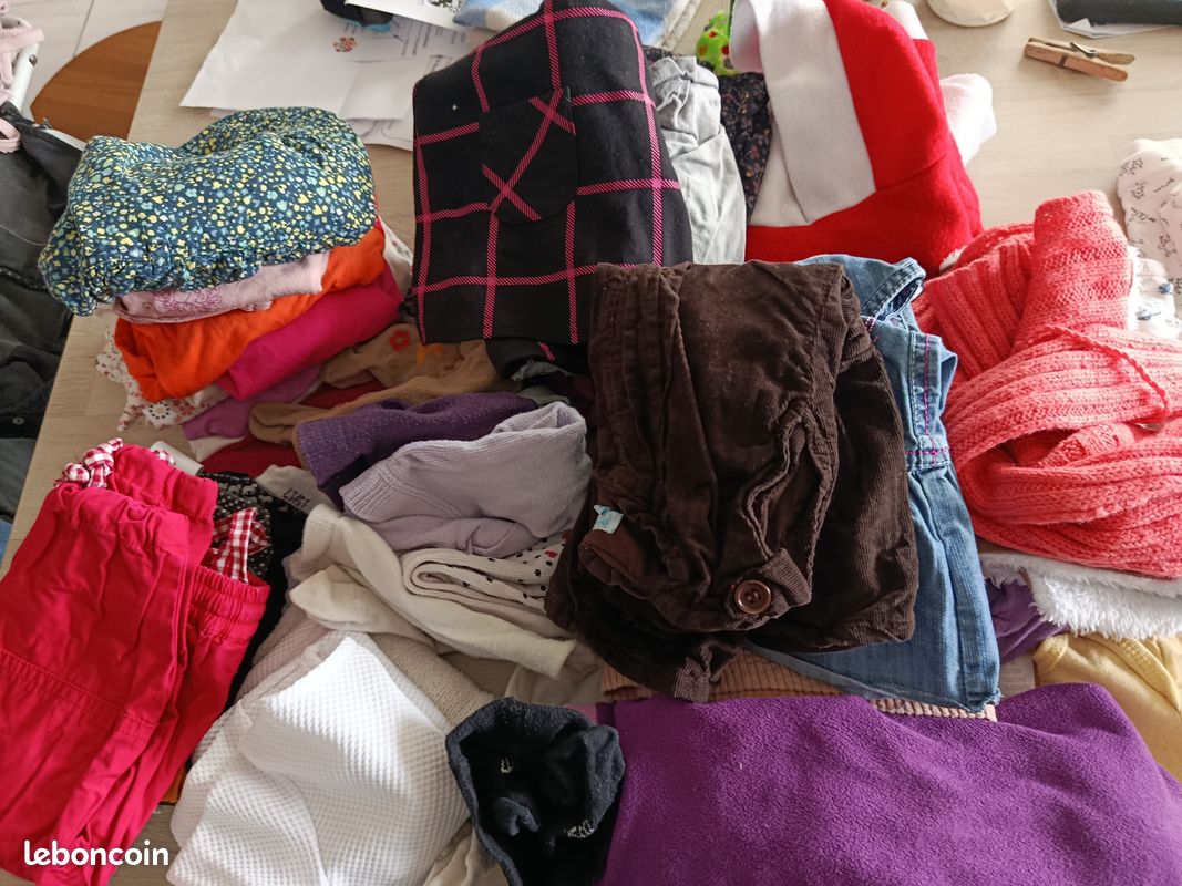Gros lot vêtements filles 6mois (image 1)