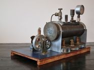 Ancienne machine à vapeur artisanale (54890