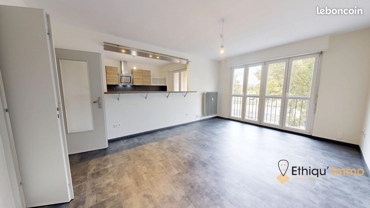 Appartement 3 pièces 74 m² · à Strasbourg · 74 m² · 140 000 €