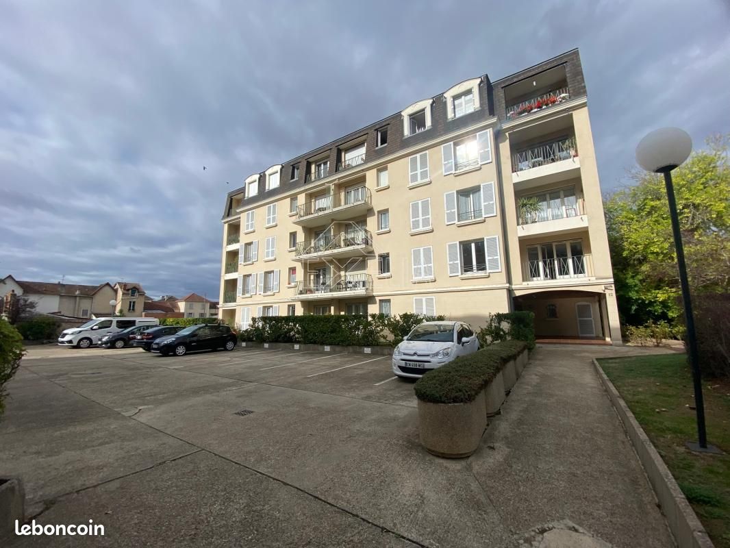 Appartement 3 pièces 81 m² · à Mantes-la-Jolie · 81 m² · 1 350 €/mois