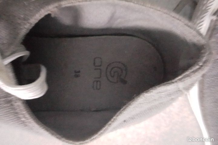 Chaussure en toile Marque "Gemo G-one (d'eté) neuve, donc idéal pour l'été mais aussi la mi-saison ou aussi l'été indien. Couleurs: Grise Marque: G-one (magasin GEMO) (image 2)