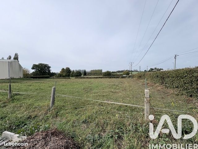 Terrain 2726 m² · à Grand Bourgtheroulde · 2 726 m² · 150 000 €