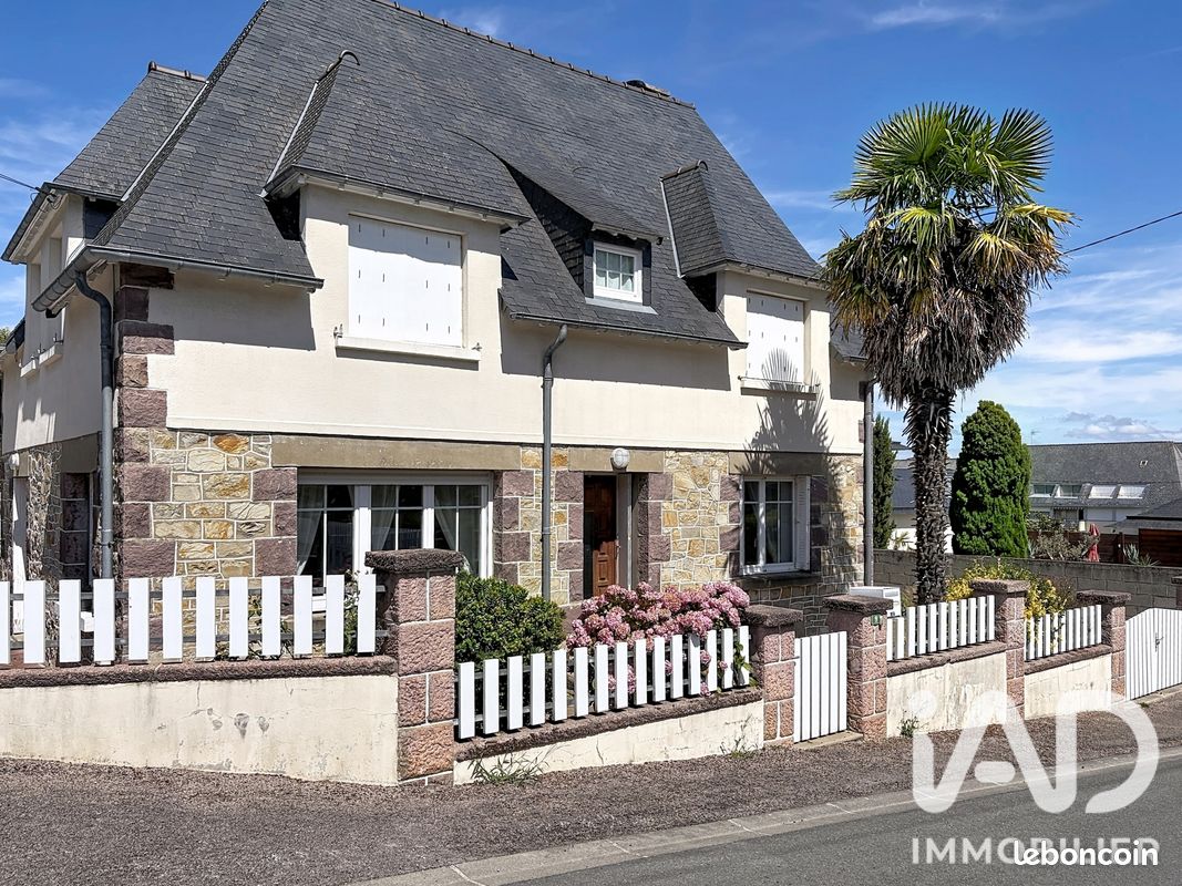 Maison 10 pièces 225 m² · à Saint-Cast-le-Guildo · 225 m² · 595 000 €