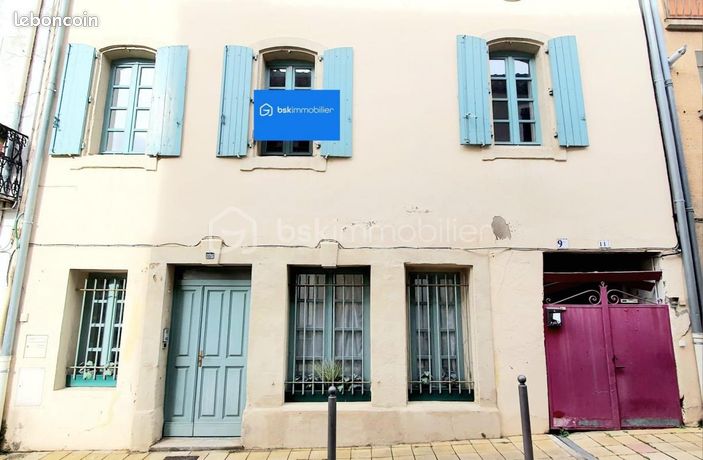 https://img.leboncoin.fr/api/v1/lbcpb1/images/31/b8/c4/31b8c4c95da467239e3131a8848bbadd4e45017f.jpg?rule=ad-image