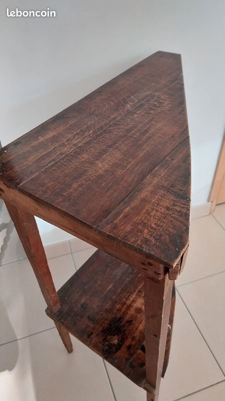 Étagère d'angle unique en son genre (image 6)