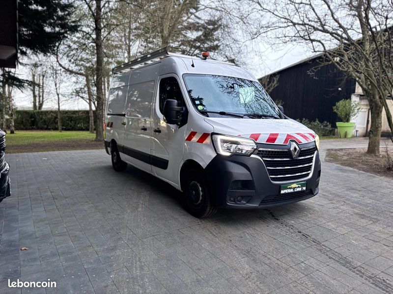 RENAULT MASTER FGN TRAC L2H2 BLUE DCI 135 GRAND CONFORT - TVA RECUP. - PRIX TTC - 11 658 HT - attelage - Gallerie (image 2)