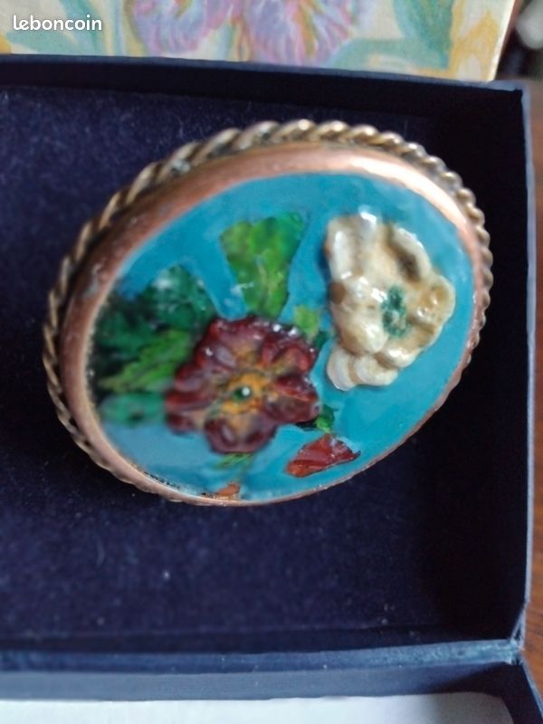 ancienne broche faïence émaux d'art épingle à pompe unique bijou
