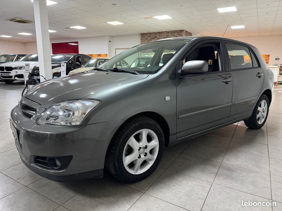 TOYOTA COROLLA 1.4 D-4D 90 Ch BOITE AUTOMATIQUE LCA87 (image 2)