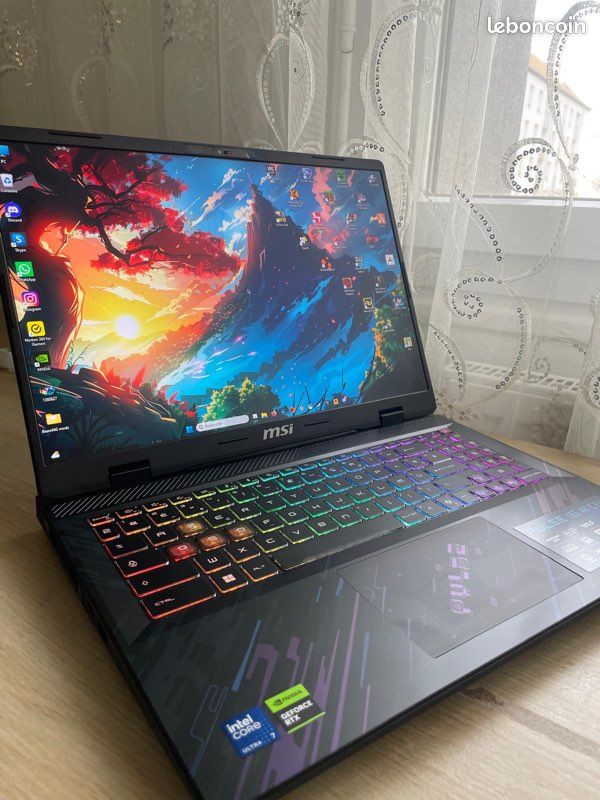 PC portable MSI GAMING PULSE 16 / Lexar SSD Externe 1TO / Logitech G Pro Lightspeed Wireless (image 1)