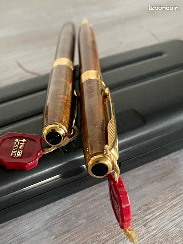 Stylo Roller Parker Premier Marron Mat Quadrillé - Finition Or, Laque, Prestige
